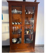 vetrinetta arte povera colore marrone chiaro dimensioni h160 circa L 70 x 35 p