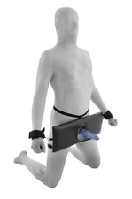 BDSM Testicoli Pene Pranger con Manette XL Humbler Pressa Testicoli con Manette