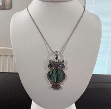 Collana con ciondolo gufo