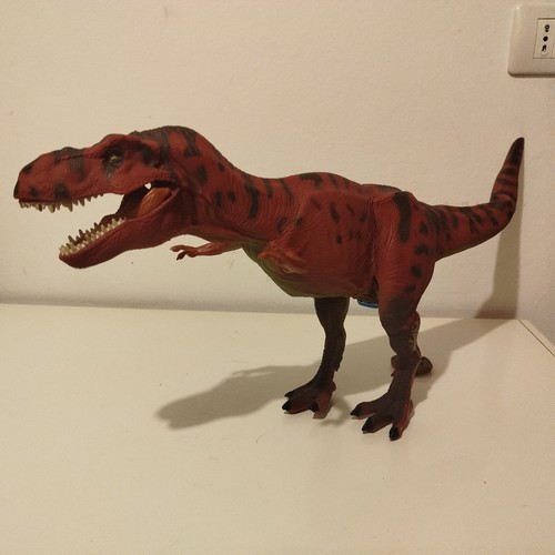 Dinosauro tyrannosaurus rex - dinosauro,
