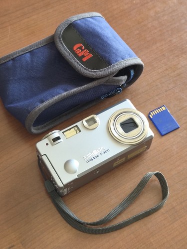 Fotocamera digitale vintage - fotocamera,