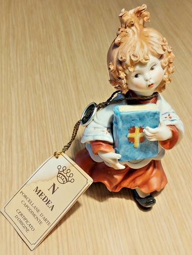 Capodimonte statuina - capodimonte,