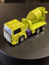 TRANSFORMERS G1 Action Figure