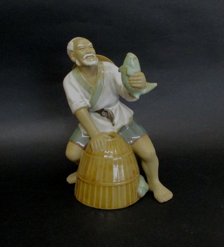 Statua pescatore orientale - ✅,