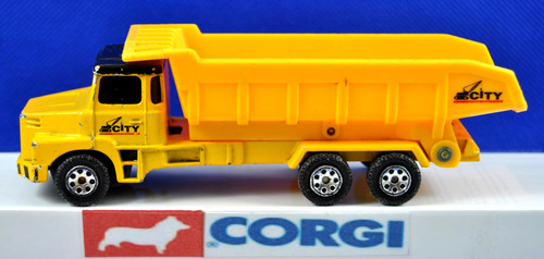 Corgi assi scania - 3,