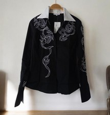 Camicia nera con eleganti