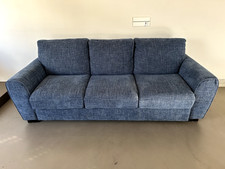 divano letto 3 posti usato, come nuovo. 