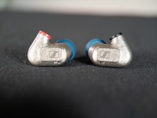 Cuffie con monitor in-ear