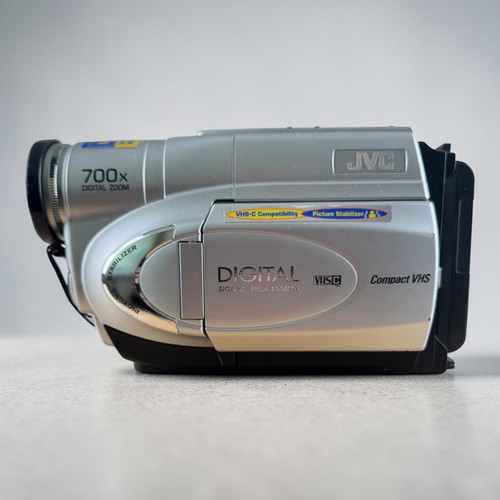Videocamera vhs compatta jvc - videocamera,