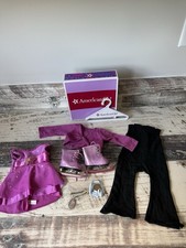 American Girl of Today bambola 2 in 1 vestito pattinaggio su ghiaccio completo con scatola fermagli capelli