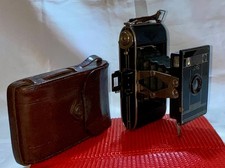 Antica macchina fotografica