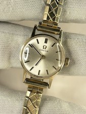 Orologio manuale OMEGA 9ct oro