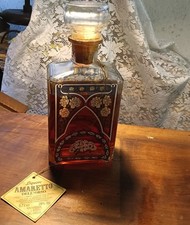 Rara Bottiglia Amaretto dell'Orso Stock Trieste