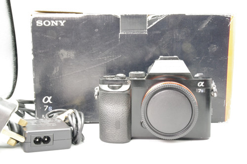 Fotocamera mirrorless full