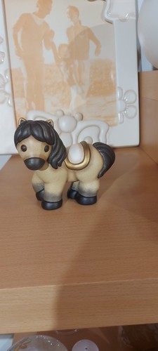 Cavallo medio thun - medio,