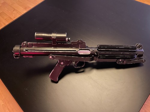 Stormtrooper blaster - e-11,