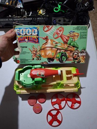 Food fighters combat carton - fighters,