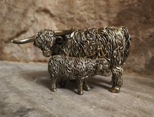 Grande scultura statuina bronzo Highland Coo mucca e vitello ornamento 