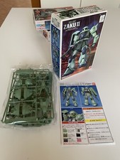 Bandai Gundam ZAKU II FG-03 MS-06F 1/144 Scale In Sprue Completo Come Nuovo