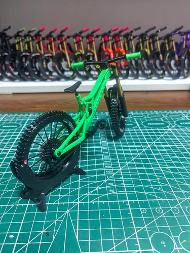 Modellino mountain bike santa - modellino,