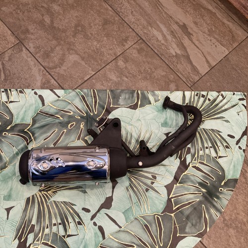 Scarico scooter nuovo - scooter,
