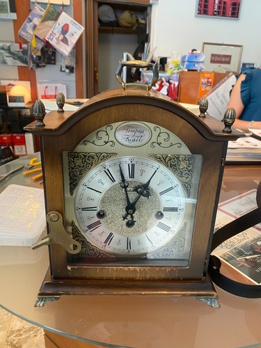Vtg bulova tempus fugit - bulova,