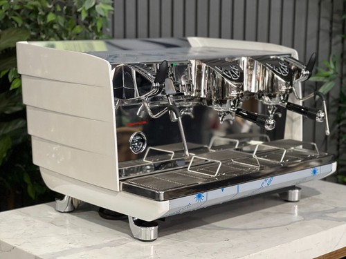 Macchina caffè espresso - caffÈ,