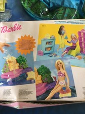 Barbie piscina con scatola e accessori scatola sciupata carina come da foto