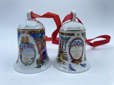 Hutschenreuther  coppia Campanelle 2010-2012 porcellana  da Collezione h cm 7,5