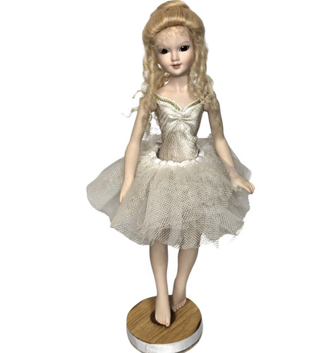 Bambola ballerina porcellana