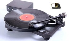 Rega Planar 8 Turntable with