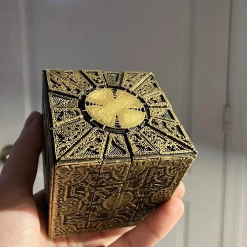 Puzzle box horror stile - in,
