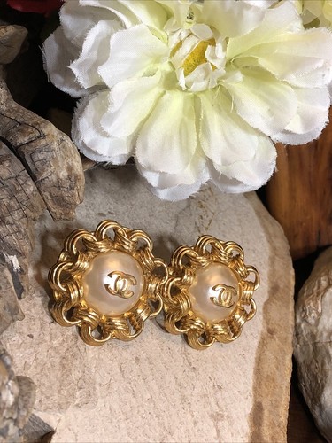 Chanel gold tone faux - chanel,