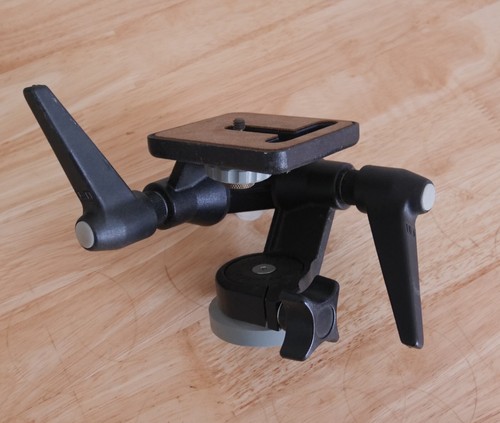 Testa treppiede manfrotto 115 - testa,