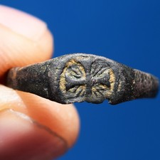 STUPENDO ANELLO CROCE TEMPLARE