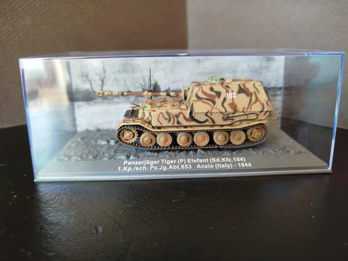 Modellino carro armato