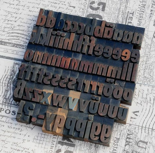 Alfabeto lettere in legno - a-z,