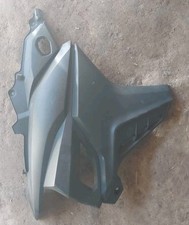 Suzuki carena scocca fiancata - carena,