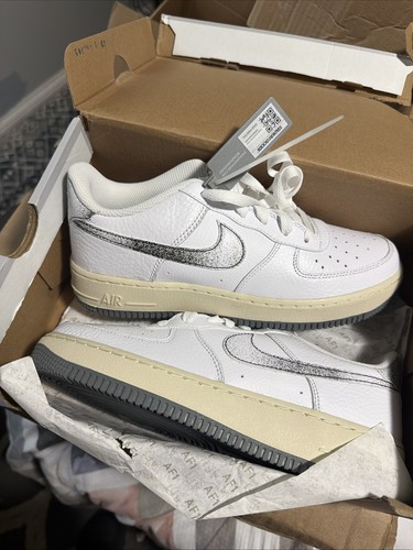 Nike air force lv8 - nike,
