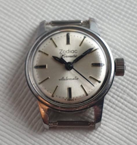 Vintage ladies swiss automatic - swiss,