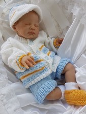 Bellissimo bambino rinato