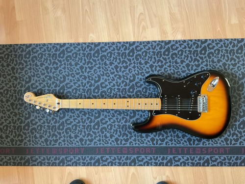 Fender stratocaster - fender, 40°
