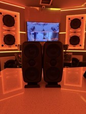 Monitor da studio IK Multimedia iLoud MTM 100W