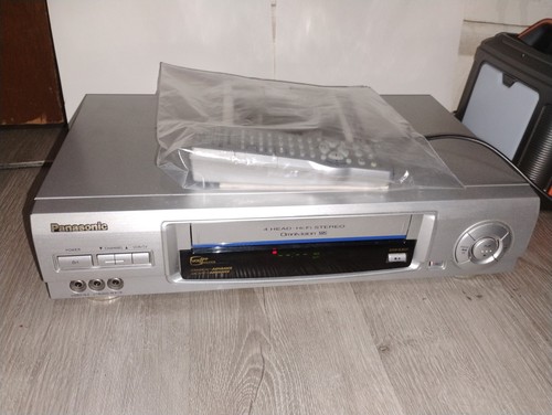 Panasonic v4621 vhs - panasonic, vcr