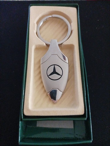Portachiavi mercedes design - mercedes,