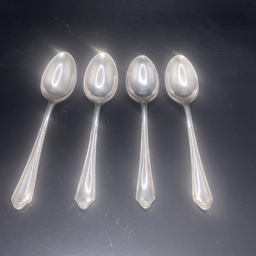 Set quattro cucchiaini da - di,