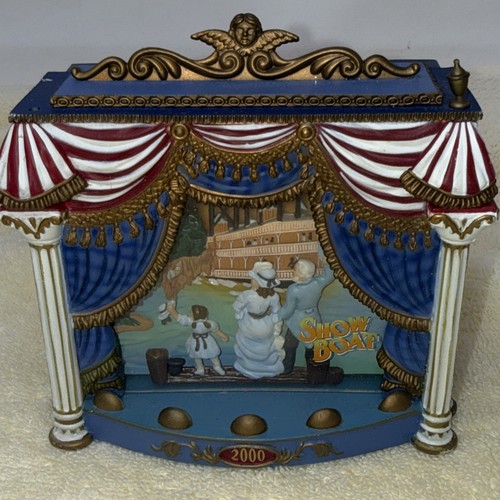 Show boat music box - music, luci
