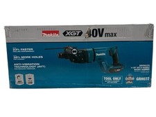 Makita 40V Max XGT 1- 1/8In