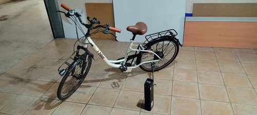 Bicicletta con pedalata