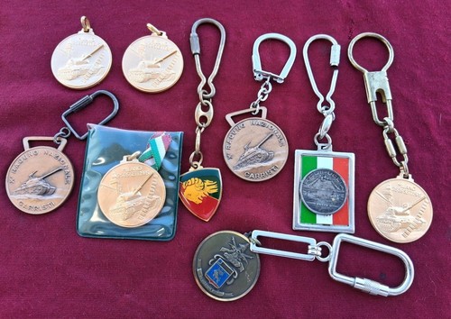 Lotto fregi medaglie - , e